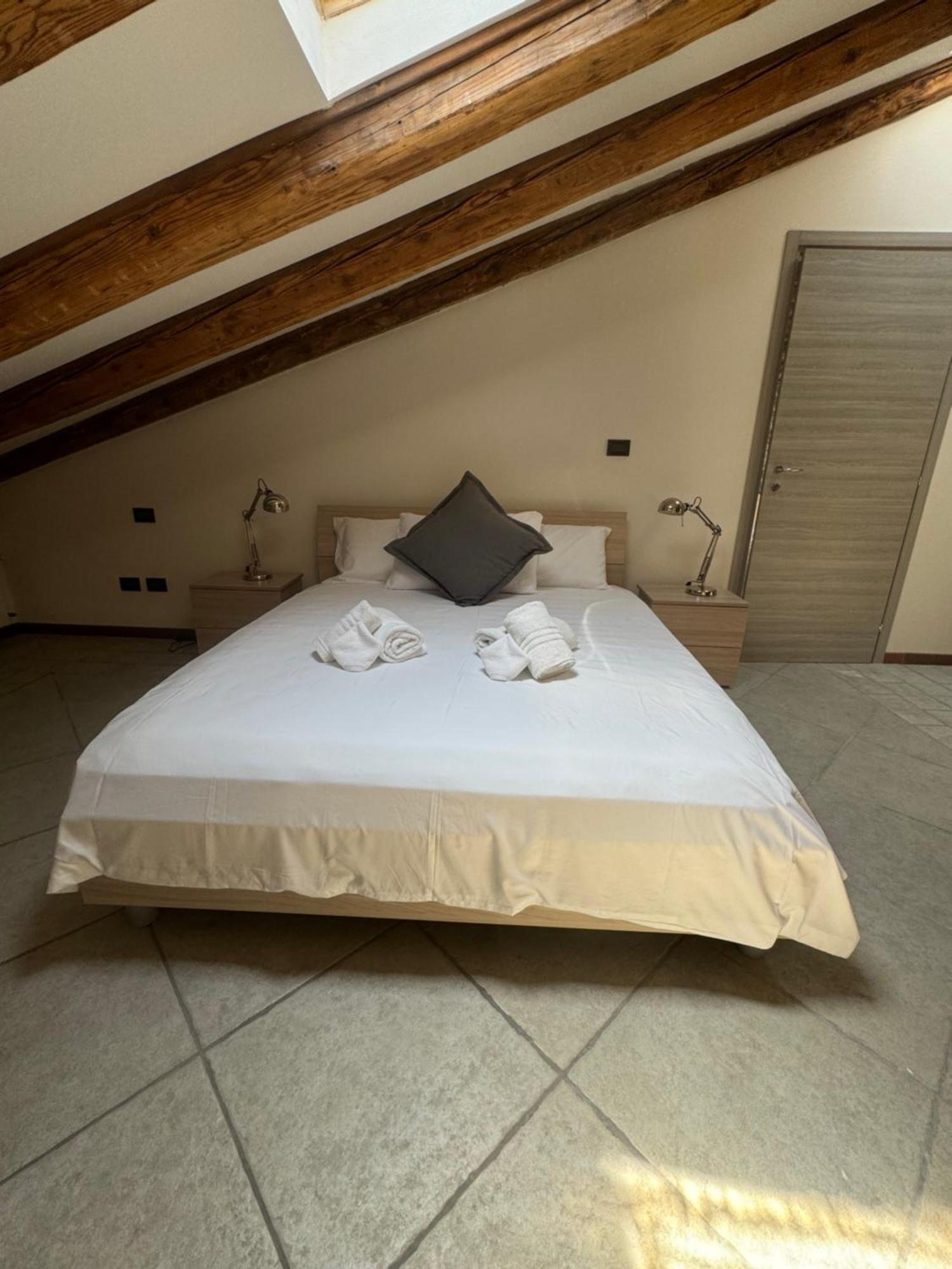 Lex 4 Sauna -Trieste Center Luaran gambar